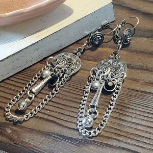 Vintage 90s Carved Antique Silver Smoke Black Rhinestone Dangle Earrings